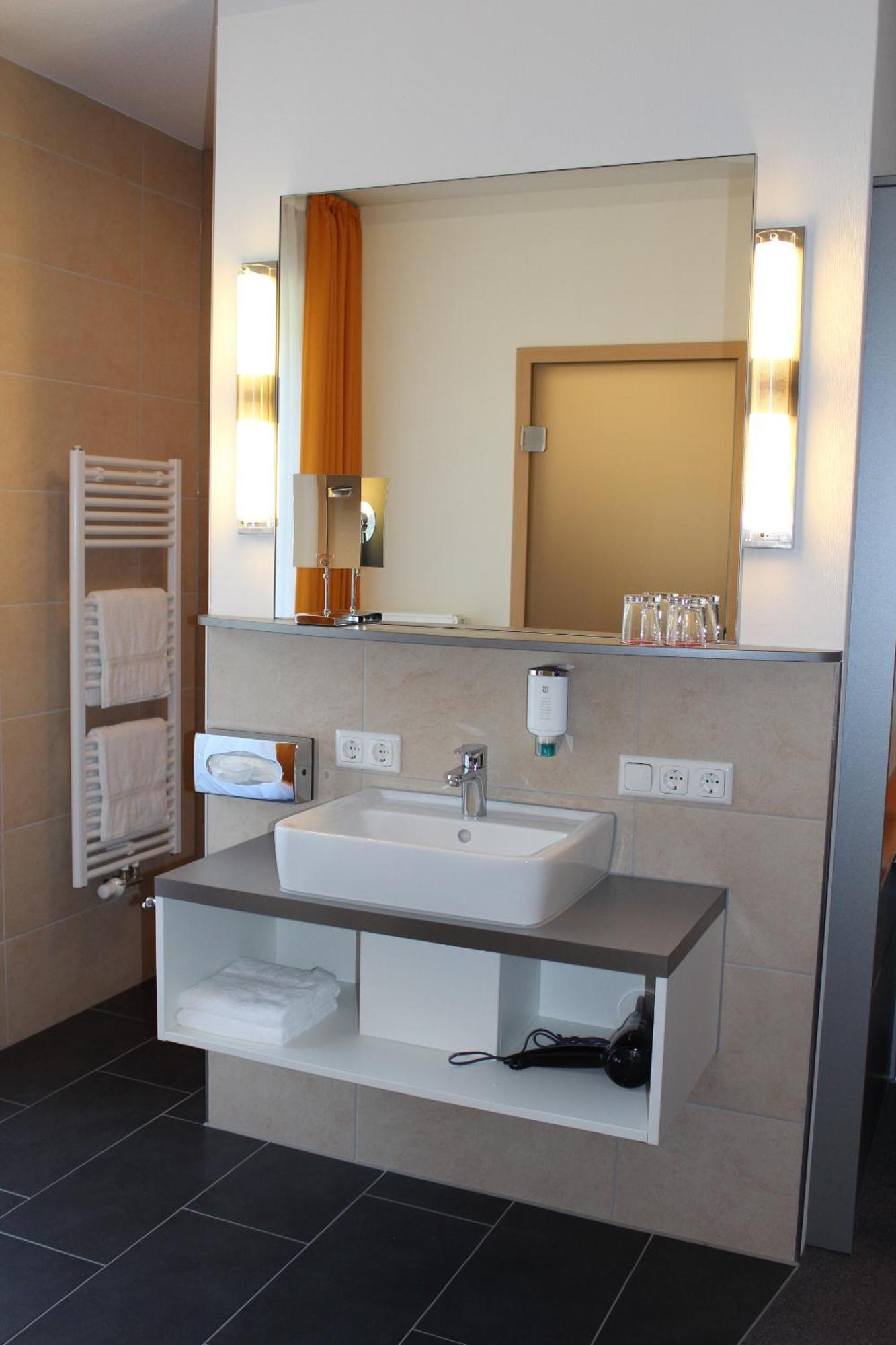 Hotel Ripken Kirchhatten Quarto foto